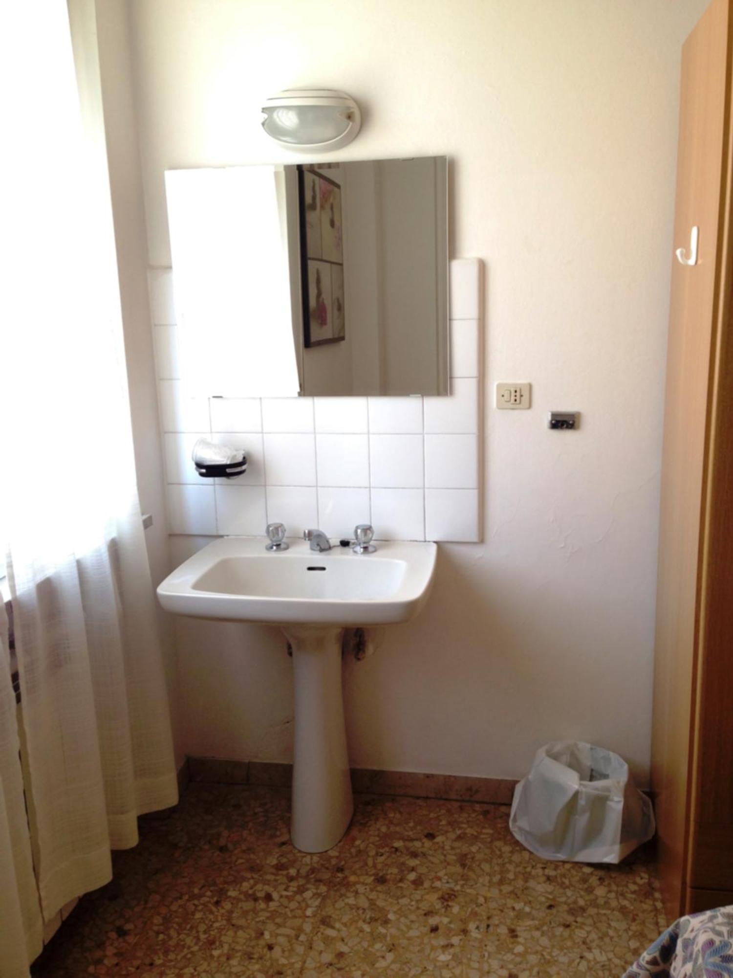 Albergo La Neigra 东塞斯特里 外观 照片