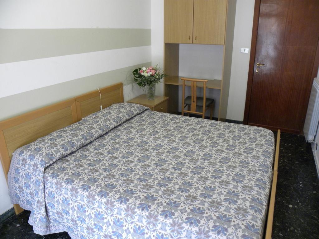 Albergo La Neigra 东塞斯特里 客房 照片